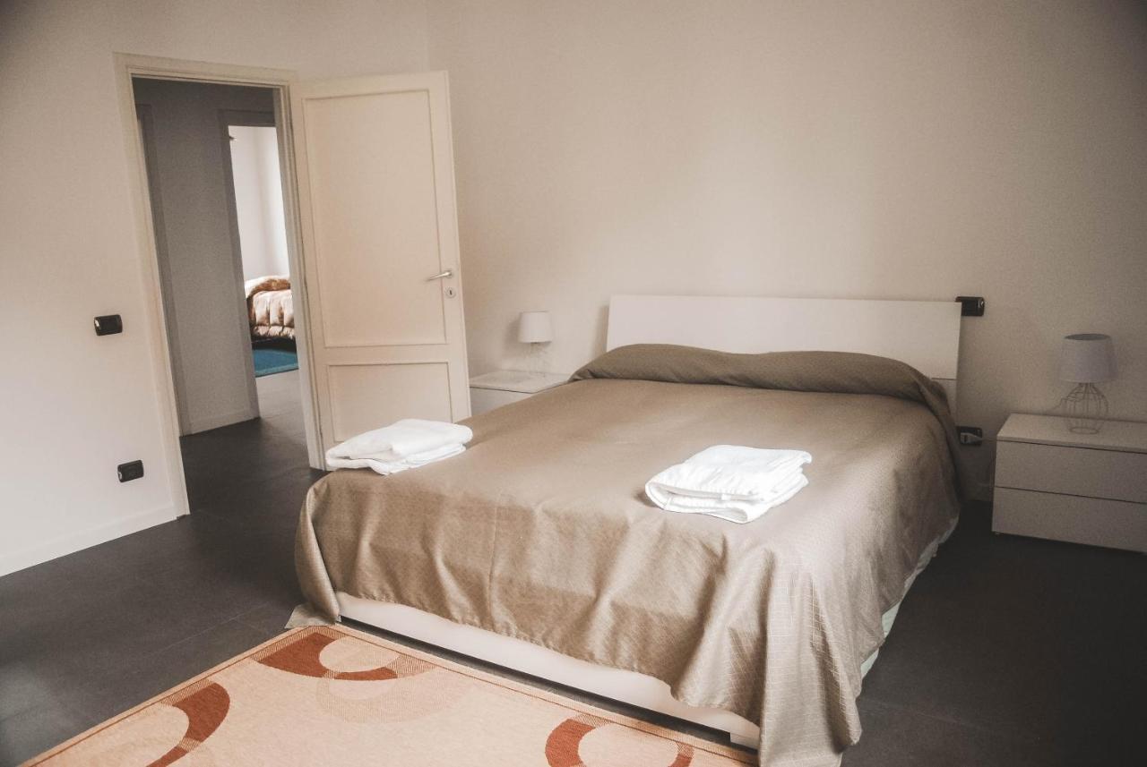 시에나 Nova Domus Flat Free Private Parking 아파트 외부 사진